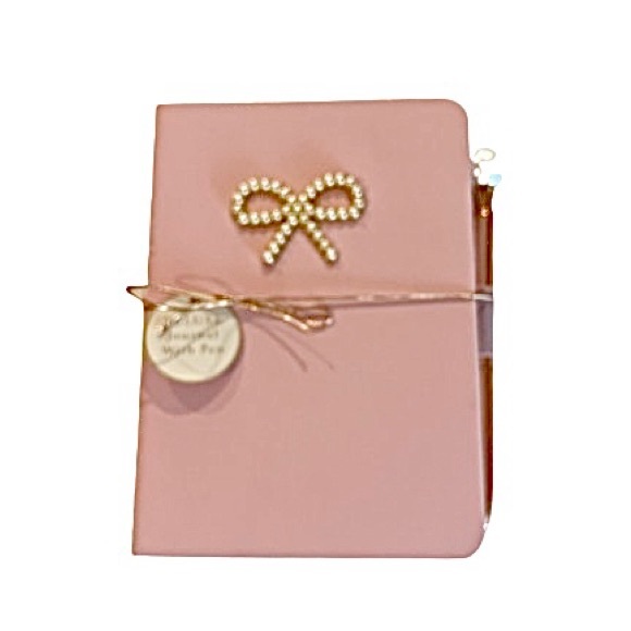 NWT- Coquette Pearl Bow Pink Notebook with Rose-gold Pearl Pen - Picture 6 of 7